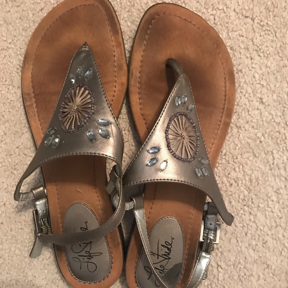 Champagne flip flops